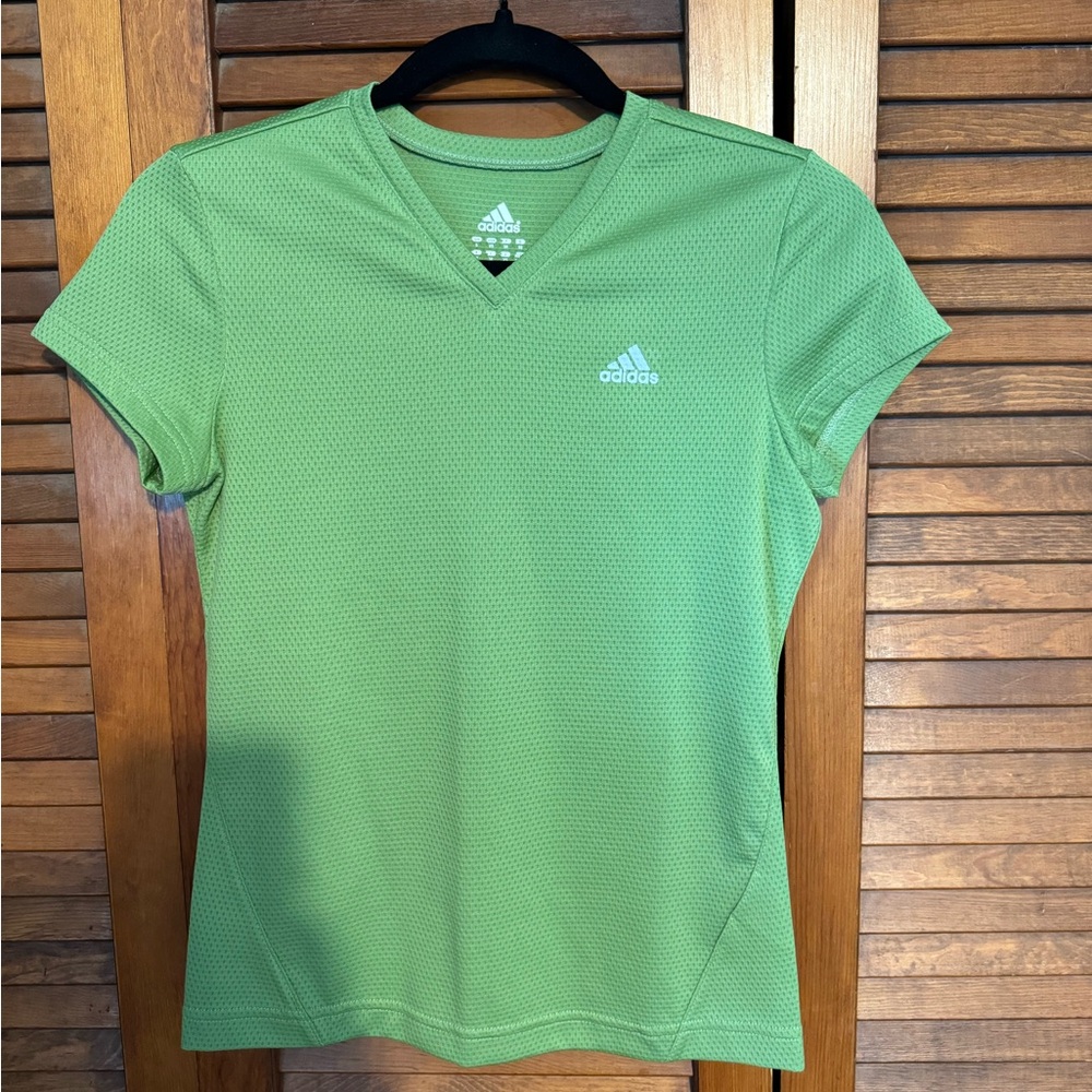 Adidas Tshirt